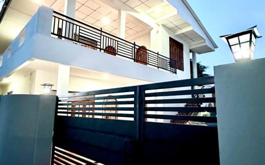 Luxury house for sale in Atchuveli