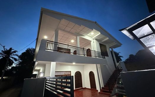 2nd luxury house for sale near Atchuveli bus stand