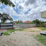 Land for sale in rasapathai road siruppiddy