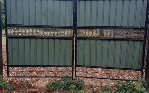 Land for sale in Kokuvil.