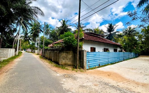 2nd house for sale from Navatkuli main road