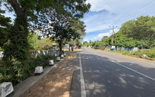 A rare opportunity to build your future in Ariyalai!