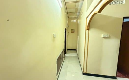 LAND WITH HOUSE FOR SALE – ANAIKODDAI