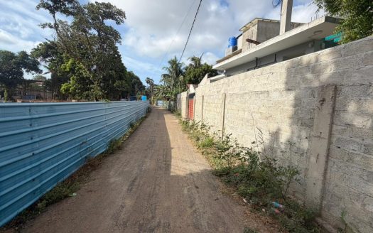 Land for sale in Thellipplai