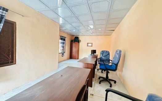 Luxury house for sale in vempady road.