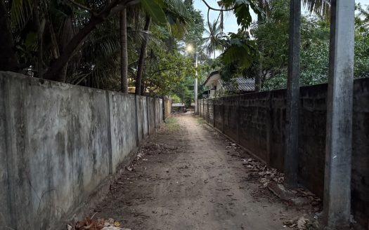 Land for sale in nallur amman road.